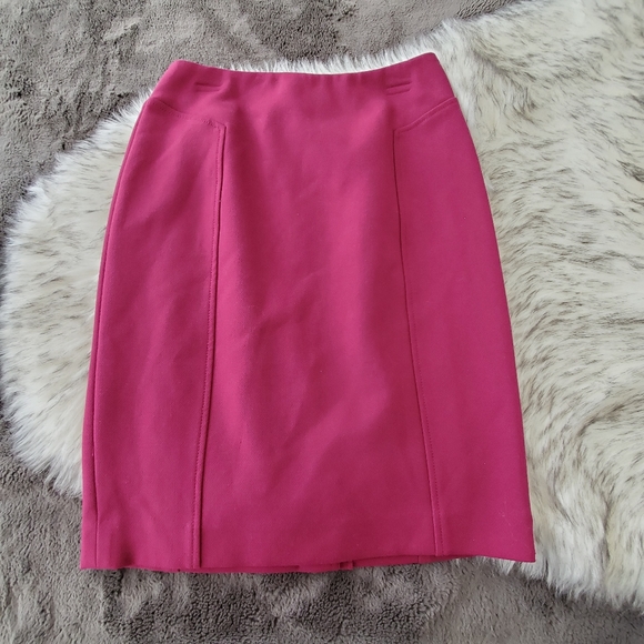 Halogen Lined Zipper Pencil Skirt Petite 0 - Picture 1 of 8